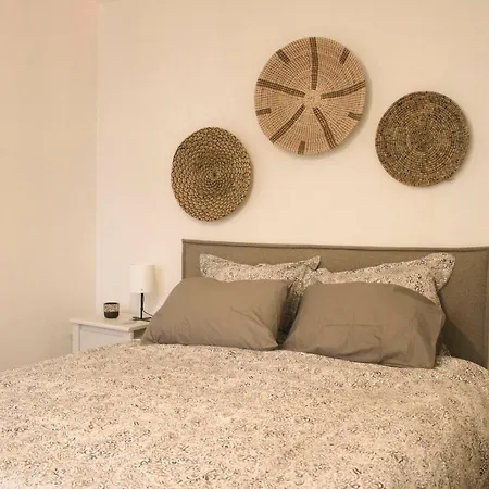 Apartment Nice 58m Of Classic Style Near Montmartre *